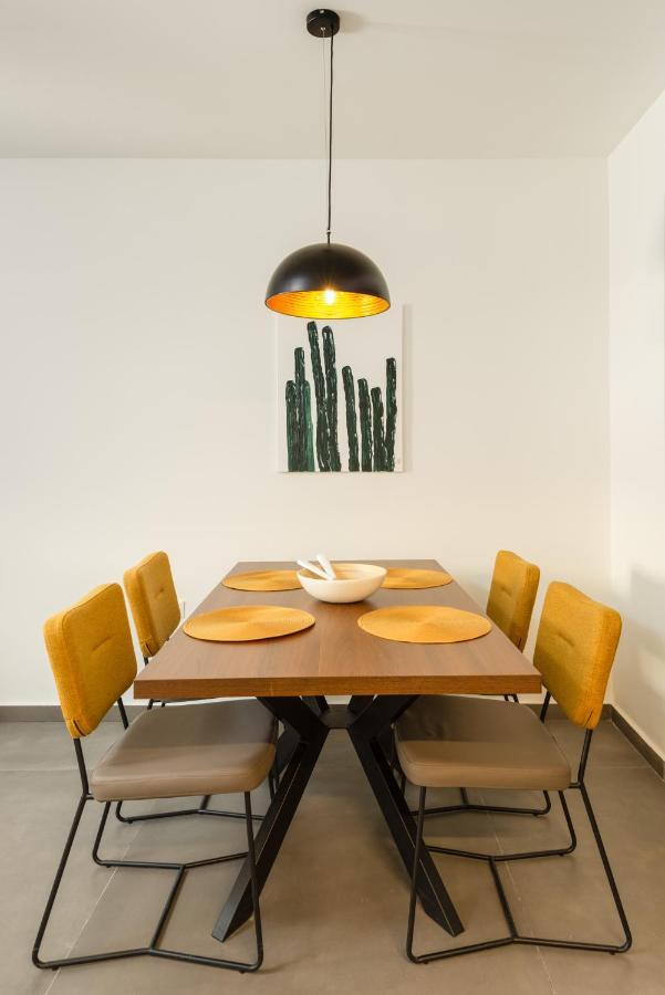 #Heart And Soul Apts By Halu! Apartments سالونيك المظهر الخارجي الصورة